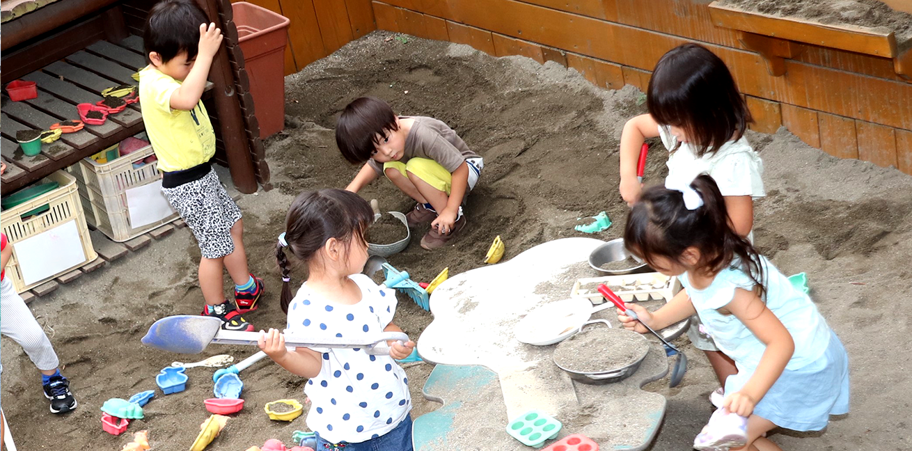 日新幼稚園について